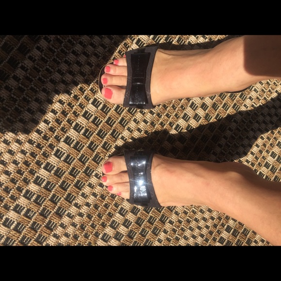 COPY - LOUIE VUITTON heeled sandal NEW CONDITION - Picture 3 of 4